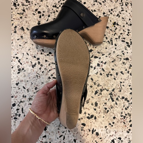 Isabel Marant luxe leather Titya clog. Worn just twice, more than 50%off retail. - Picture 11 of 12